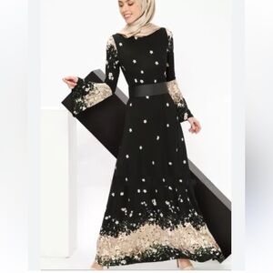 TAVIN BOHO Navy Blue Bell Sleeve Floral Maxi Dress NWOT